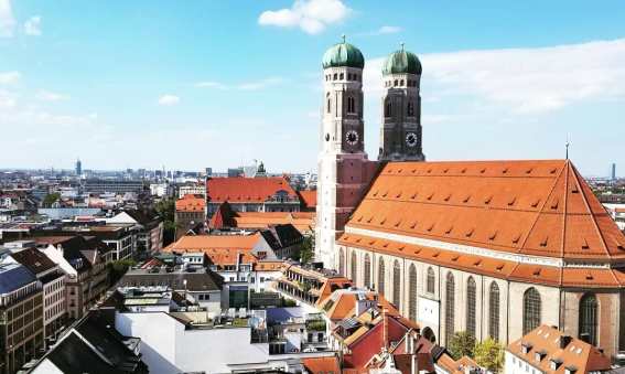 42960367_1829153370454430_8360849325718241280_o